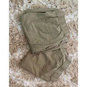 2 pairs of Children’s Place husky shorts